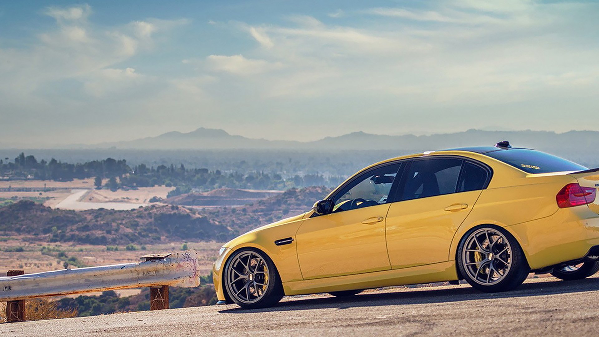 fb体育官网首页-中国足球的球迷观赛体验提升方案实施方案实施，观看足球赛事