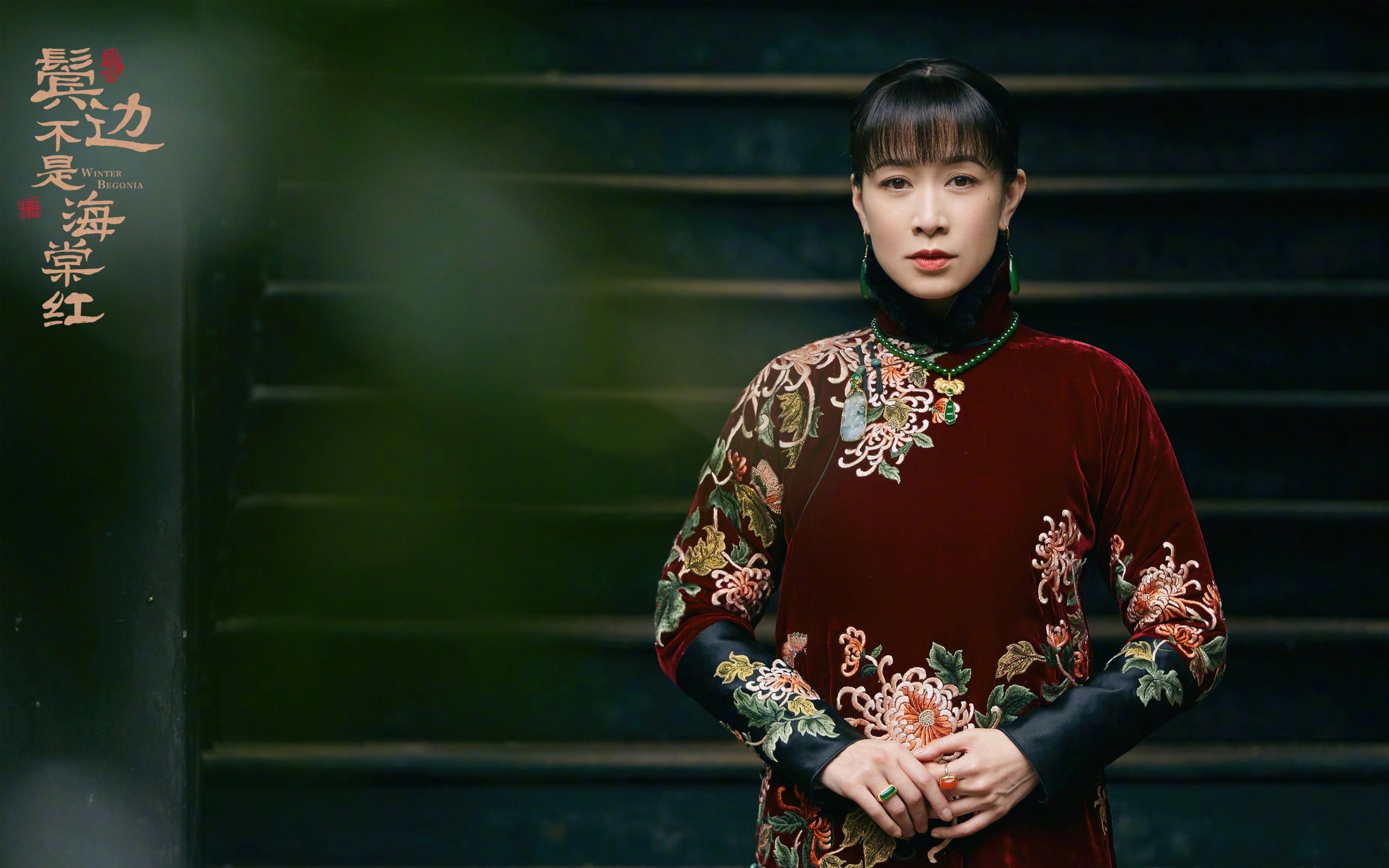 fb体育电脑版-格林伍德的冷静应对与出色的球场位置感，帮助袋鼠队稳定防线，格林伍德打什么位置